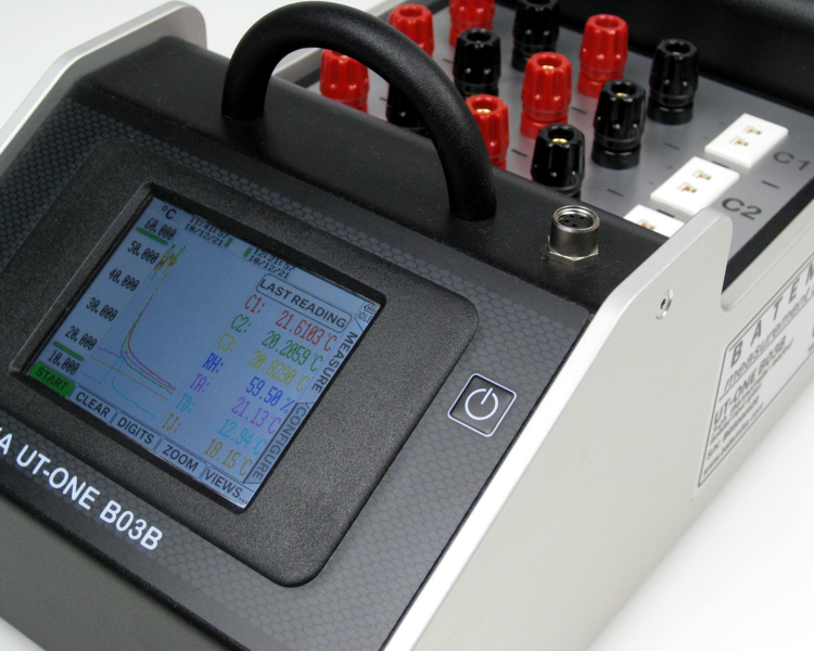 Ambient conditions probe connector without plastic protective plug