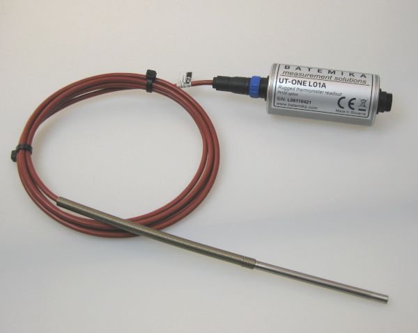 UT-ONE L01A with connected Pt100 probe