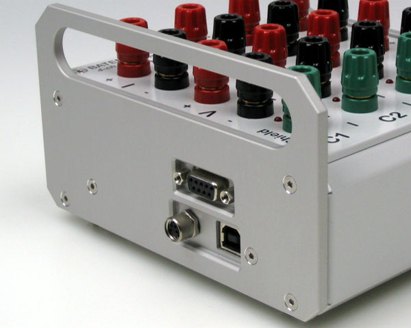 Ambient conditions probe connector without plastic protective plug