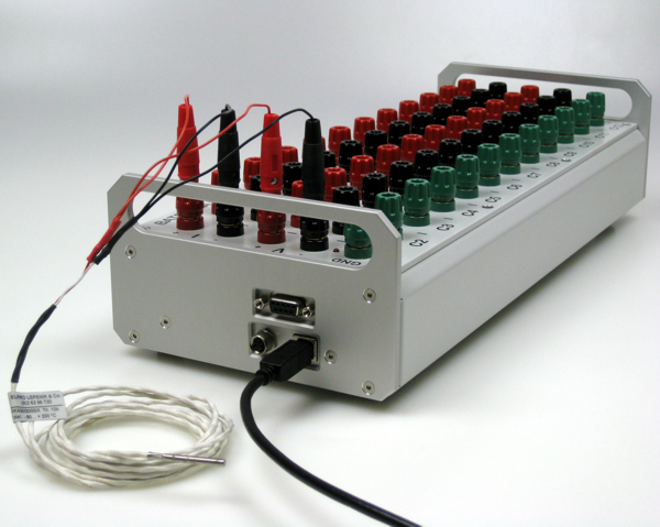 UT-ONE S12A  with connected 10 kΩ Therimistor